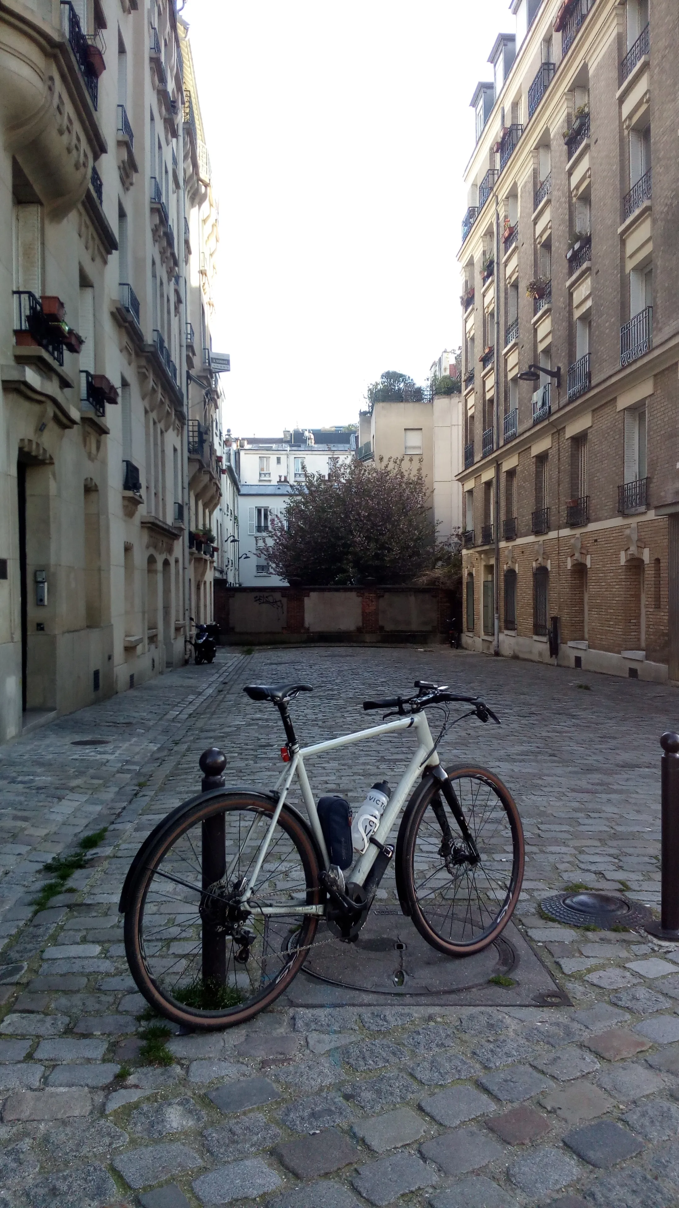 https://paris-biketag.ams3.cdn.digitaloceanspaces.com/main/paris-tag-117--mystery.webp